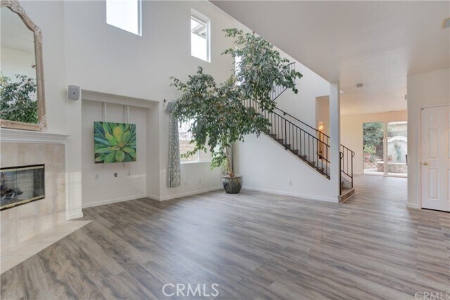 Building Photo - 648 Del Norte