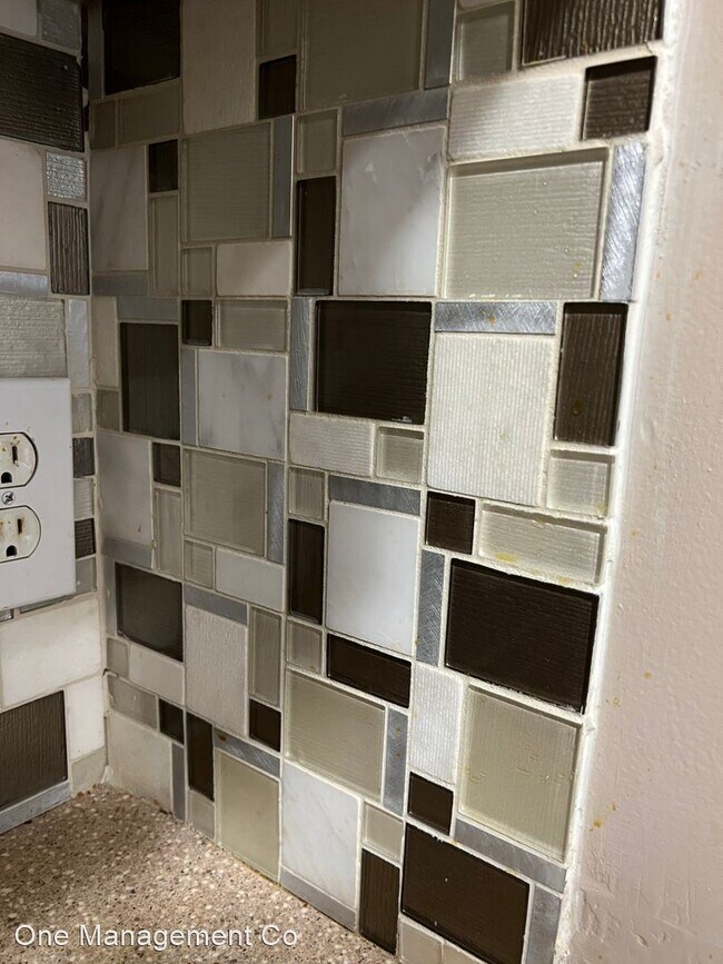 Foto del edificio - 2 br, 1.5 bath House - 6707 Lagrange Dr Un...