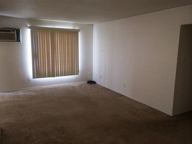 Foto del edificio - 8140 24 Mile Rd