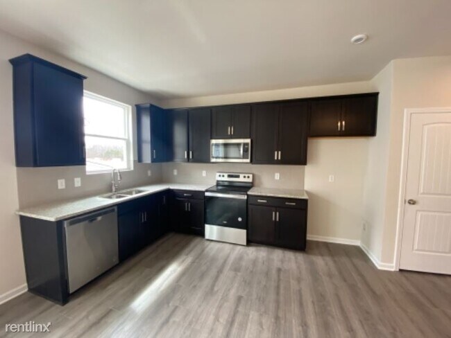 Building Photo - 3 br, 3 bath Townhome - 3065 Talisman Way
