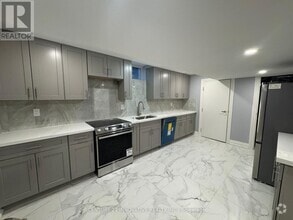 Building Photo - 12 Brider Crescent