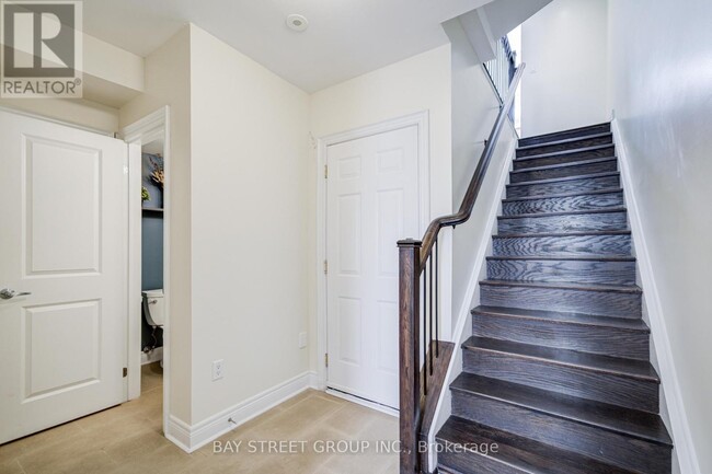 Building Photo - 51 Lobo Mews