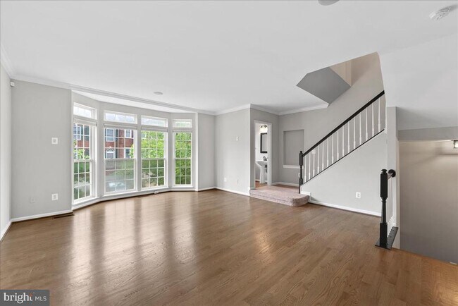 Building Photo - 8436 Kirby Lionsdale Dr