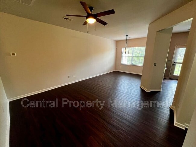 Building Photo - 43 Moorlyn Ln