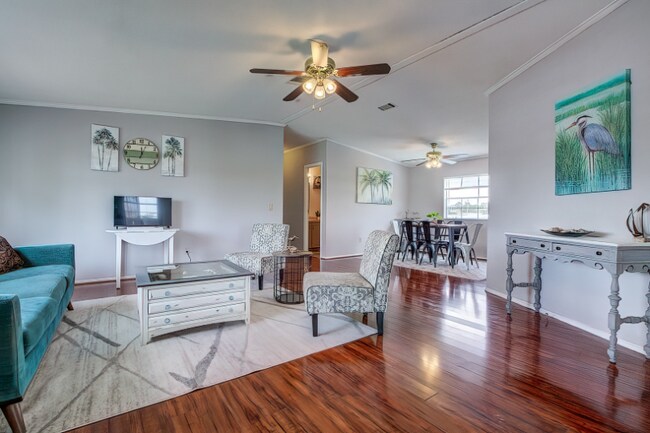 Foto del edificio - 6731 Saltwater Blvd