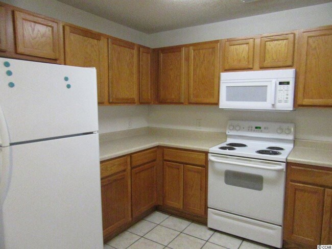 Building Photo - 124 Beaver Creek Ct