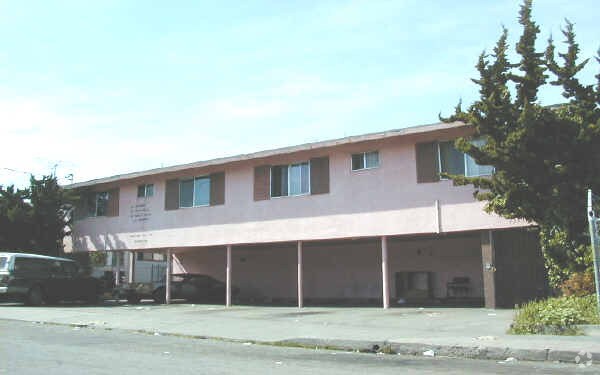 Foto del edificio - 1357 104th Ave