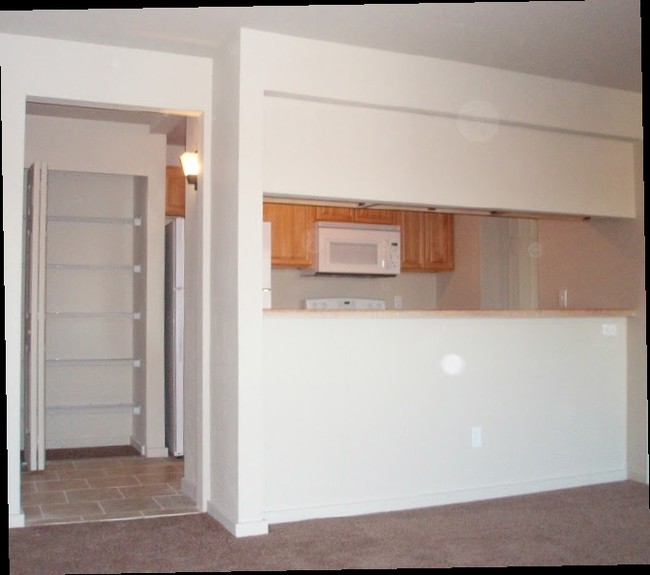  - Mount Vista Apartments