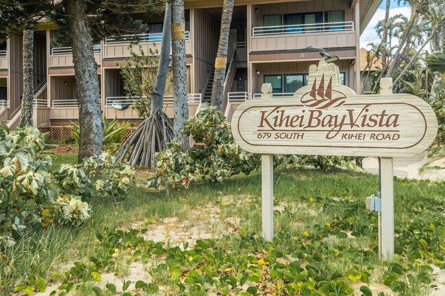 Building Photo - 678 S Kihei Rd