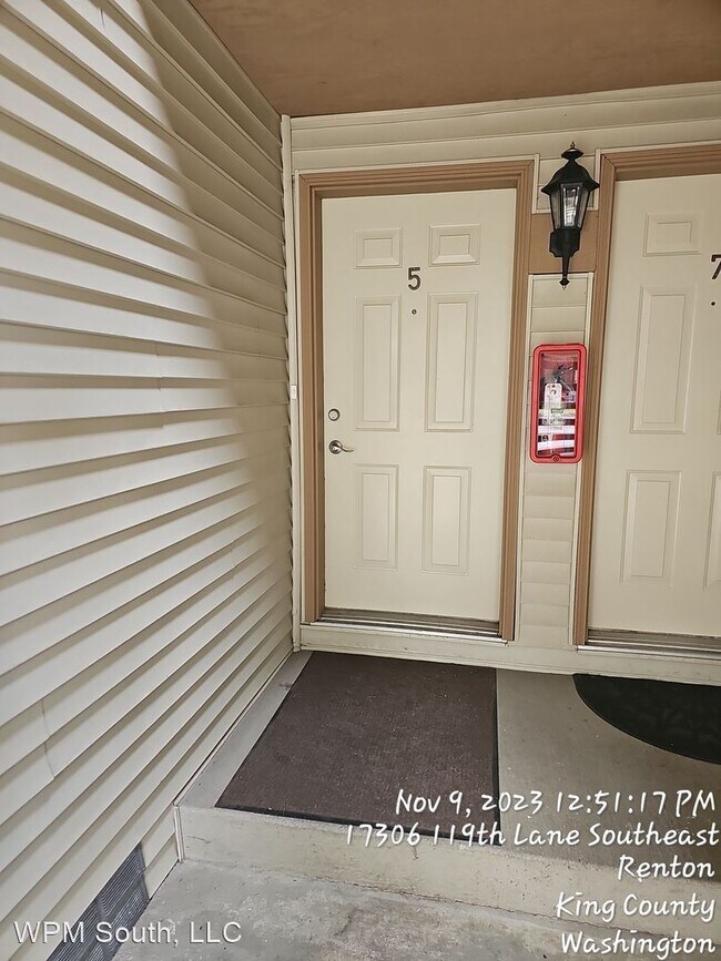 Foto del edificio - 2 br, 1 bath House - 17306 119th Ln SE, #M5