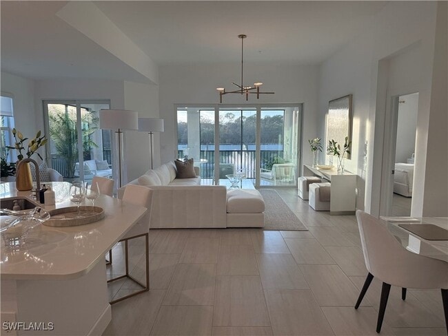 Building Photo - 16885 Fairgrove Way