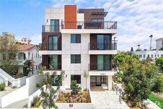 Building Photo - 1482 S Sherbourne Dr