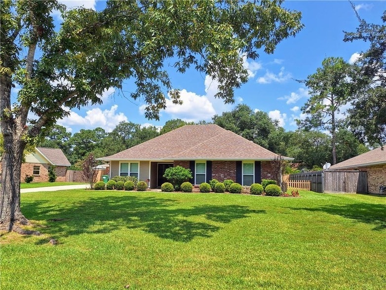 Foto principal - 116 Cardiff Ct