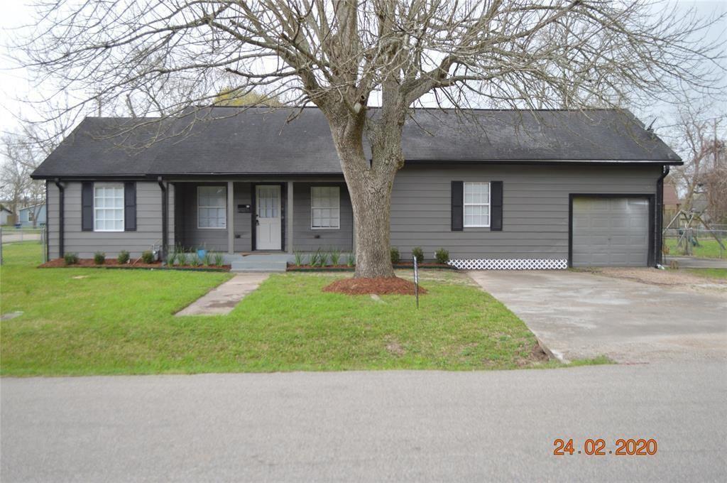 Primary Photo - 1003 N Arcola St