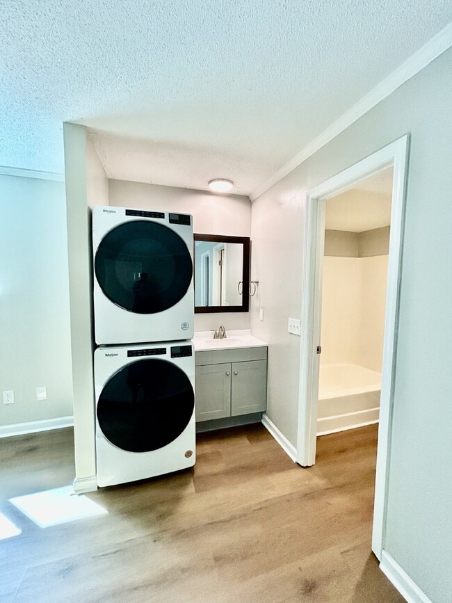 Photo - 105 P' Poole Ave #101: Red Bank 1Bed/1Bath Apartment w/ Laundry Units, Central AC, and Granite Co...
