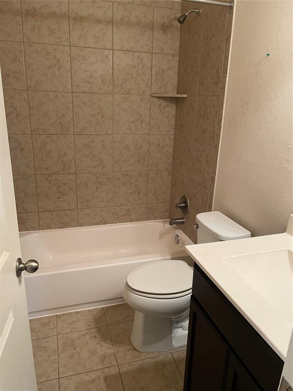 Foto del edificio - 2212 Creekside Ln