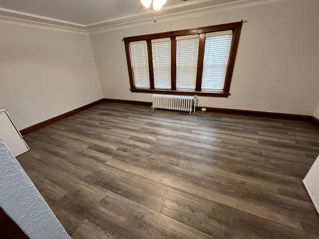 Foto del edificio - 3072 N 49th St