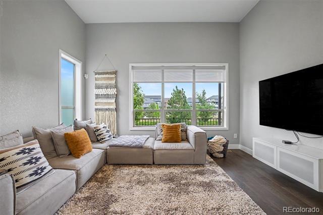 Foto del edificio - 9761 Taylor River Cir