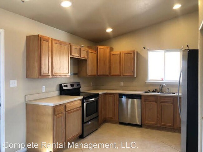 Building Photo - 3 br, 2 bath House - 711 S Norwood Ave