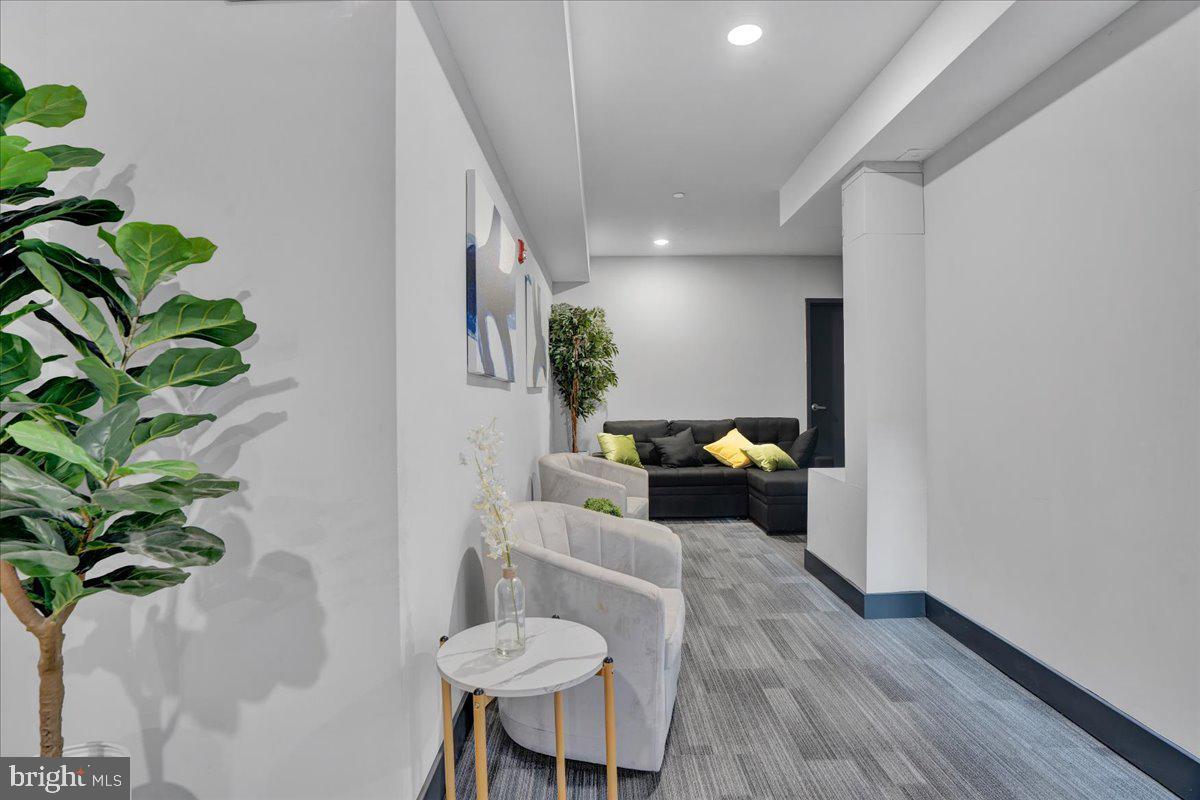 Foto principal - 330 Cecil B. Moore Ave