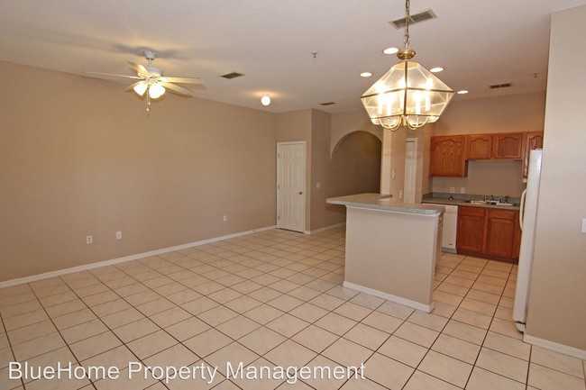 Building Photo - 3 br, 2.5 bath House - 1274 N Fairway Drive