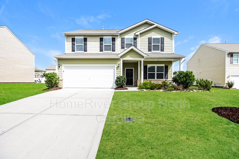 Primary Photo - 2009 Maple View Ln