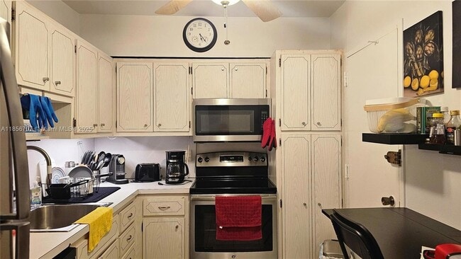 Photo - 1980 S Ocean Dr Apartment