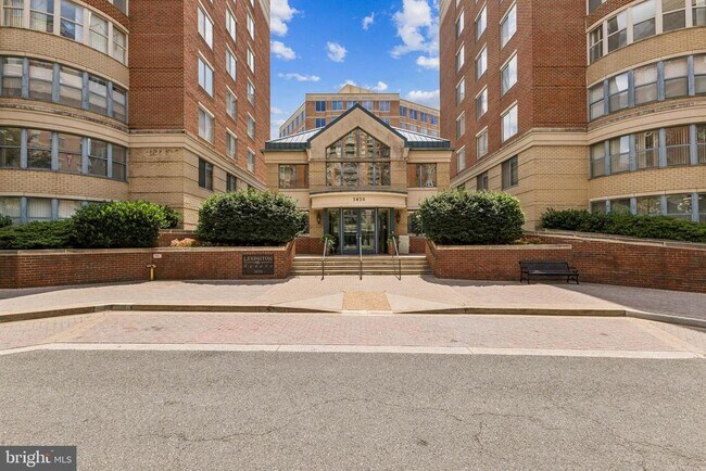 Foto del edificio - 3830 9th St N
