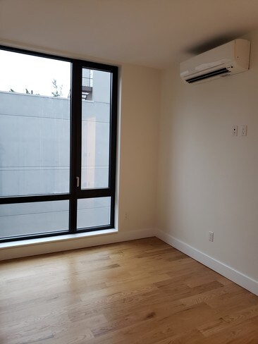 Building Photo - 2100 Bedford Ave