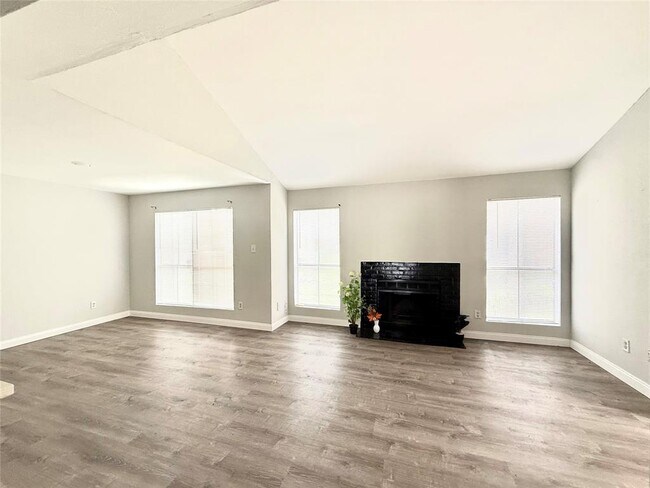 Building Photo - 7200 W T C Jester Blvd