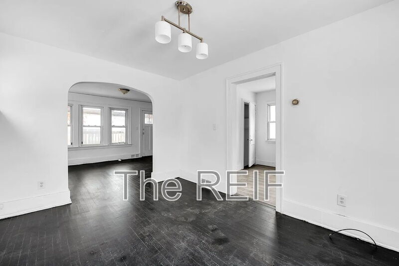 Foto del edificio - 15906 Alden St