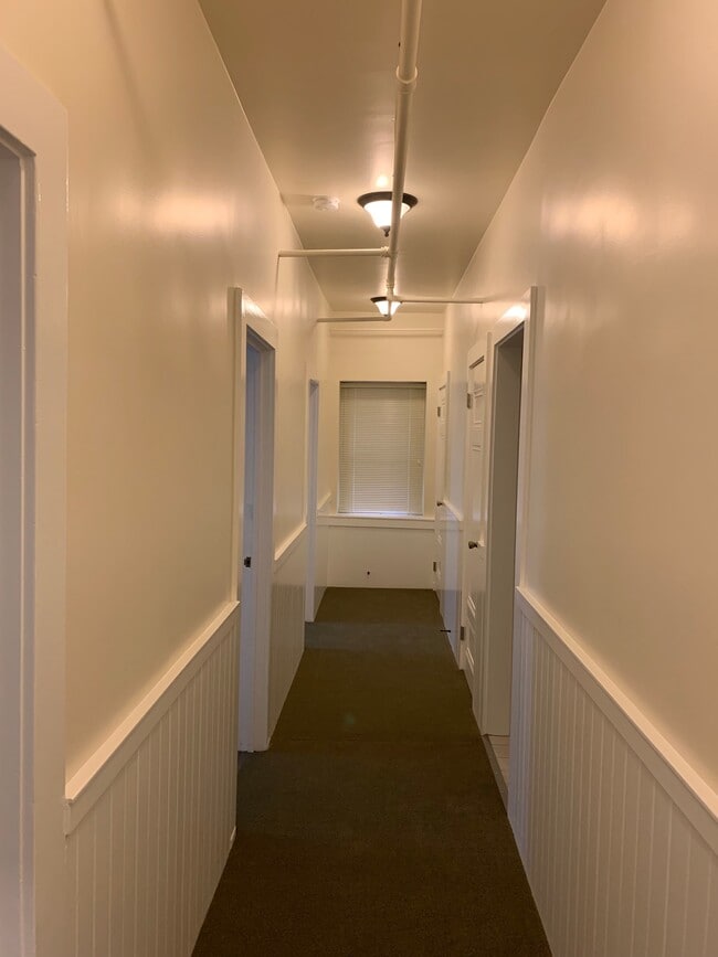 Building Photo - Warrington Apartments