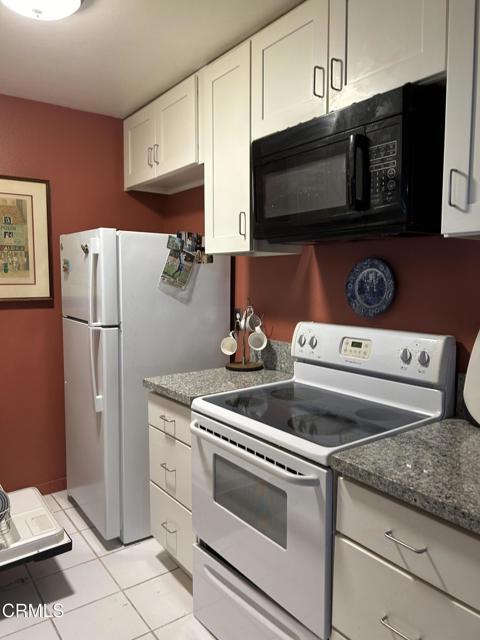 Foto del edificio - 5460 White Oak Ave