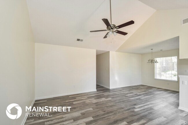 Foto del edificio - 2835 Heatherglen Cove W