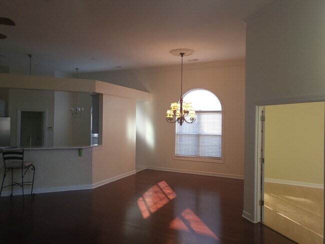 Foto del edificio - Nice 3 bedroom/2 bath home in Charleston P...