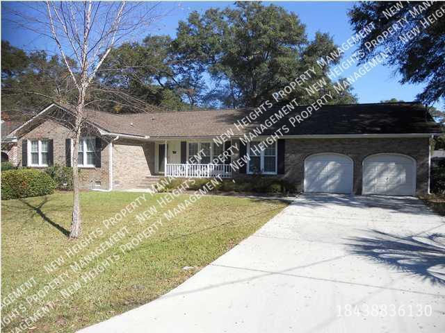 Primary Photo - Ranch Style Home in Clearview!!