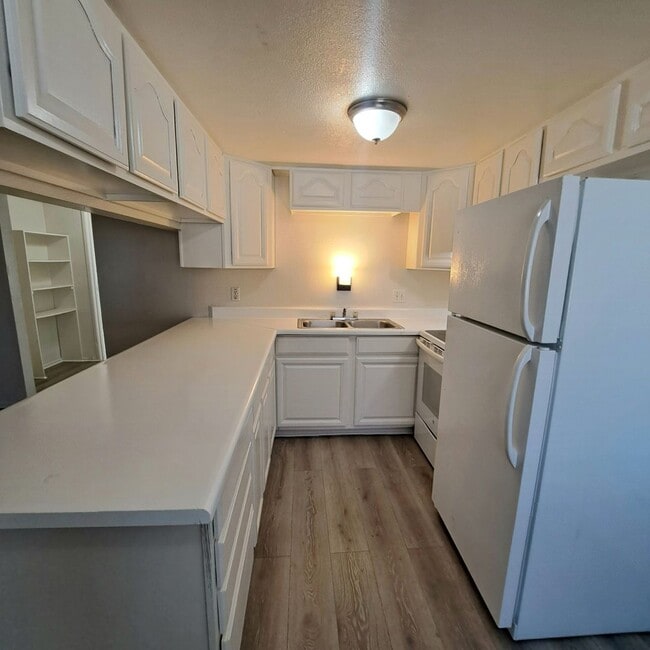 Building Photo - 156 Judy Ln