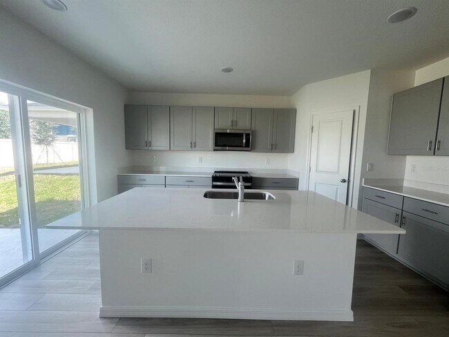 Building Photo - 4527 Wynnstone Dr