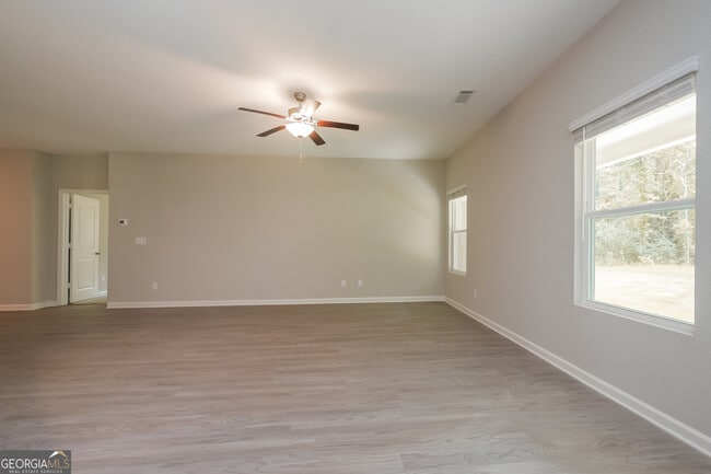 Building Photo - 75 Katelen Ct