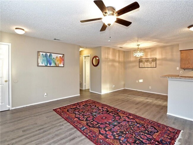 Building Photo - 5401 Spring Meadow Rd