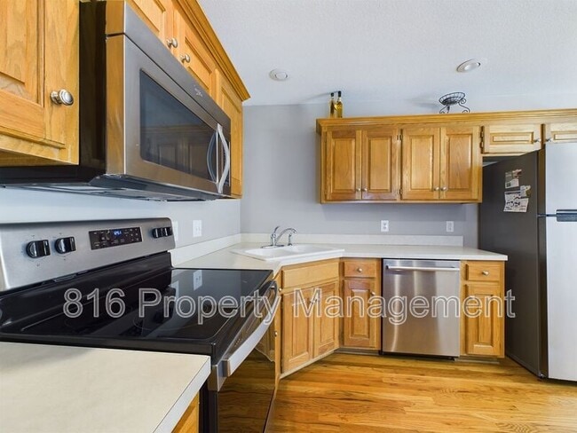 Building Photo - 8308 N Barclay Cir