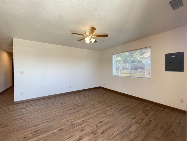 Foto del edificio - New 4bd/2b ADU in North East Lompoc!