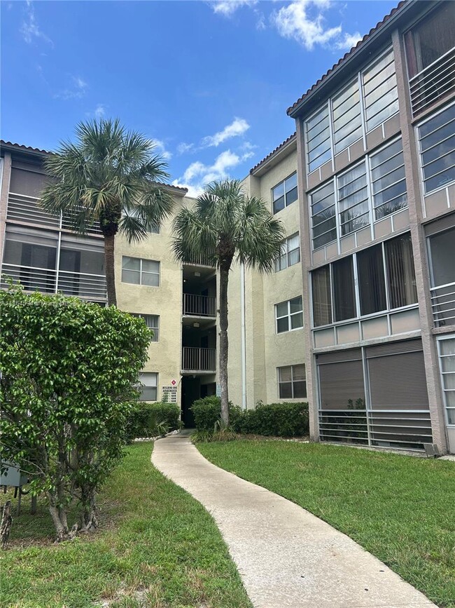 Foto del edificio - 1800 SW 81st Ave