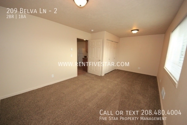 Building Photo - 209 Belva Ln