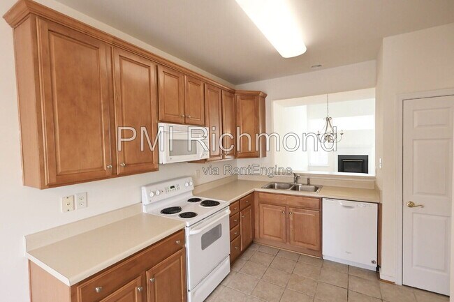Foto del edificio - 5805 Park Creste Dr