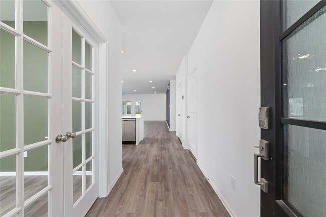 Building Photo - 12206 English Mist Dr