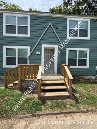 Building Photo - 1224 School St