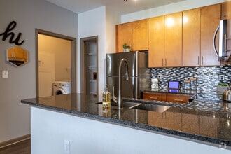 Interior Photo - Presley Oaks