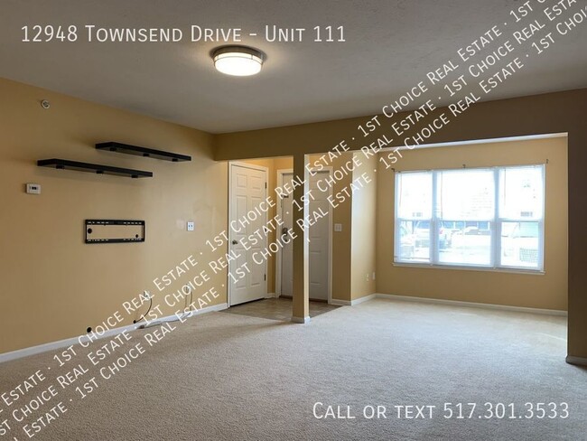 Foto del edificio - 3-BDR 2-BATH CONDO IN GRAND LEDGE - Cat Fr...