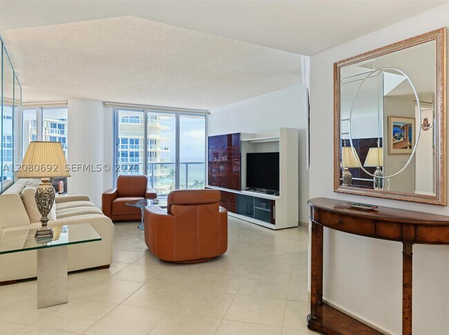 Foto del edificio - 16445 Collins Ave
